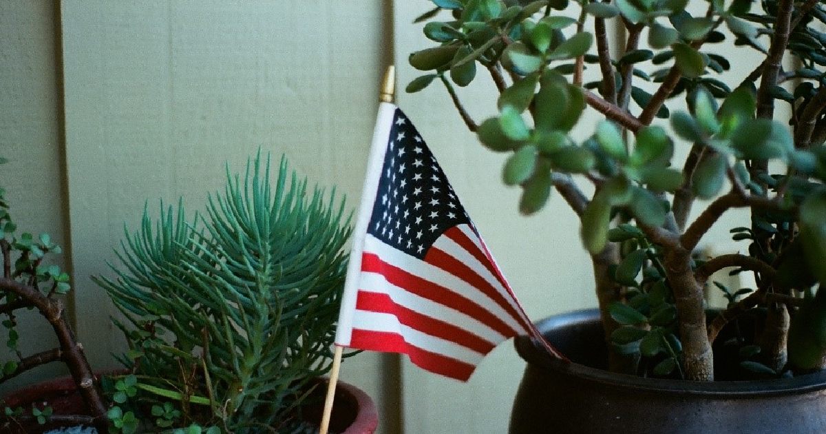 Memorial Day outdoor decorations to create a festive atmosphere.