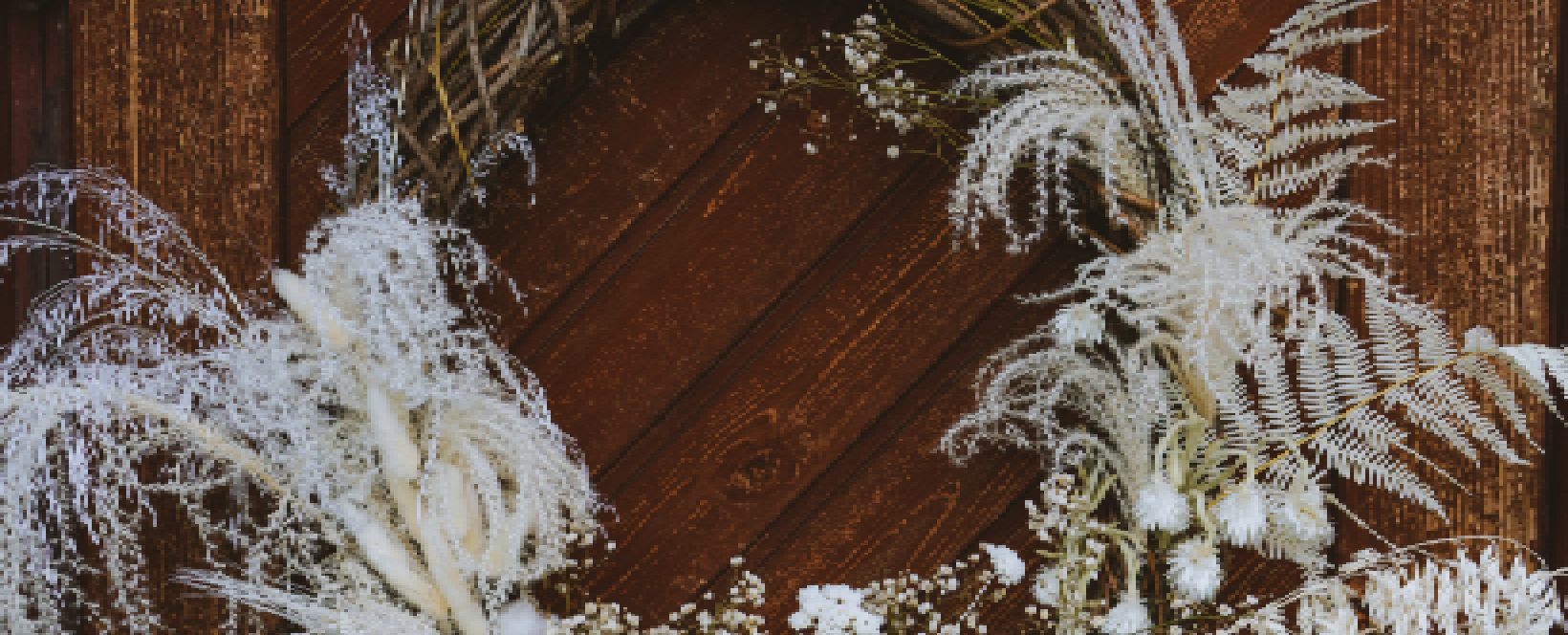 All-White Winter Wreath