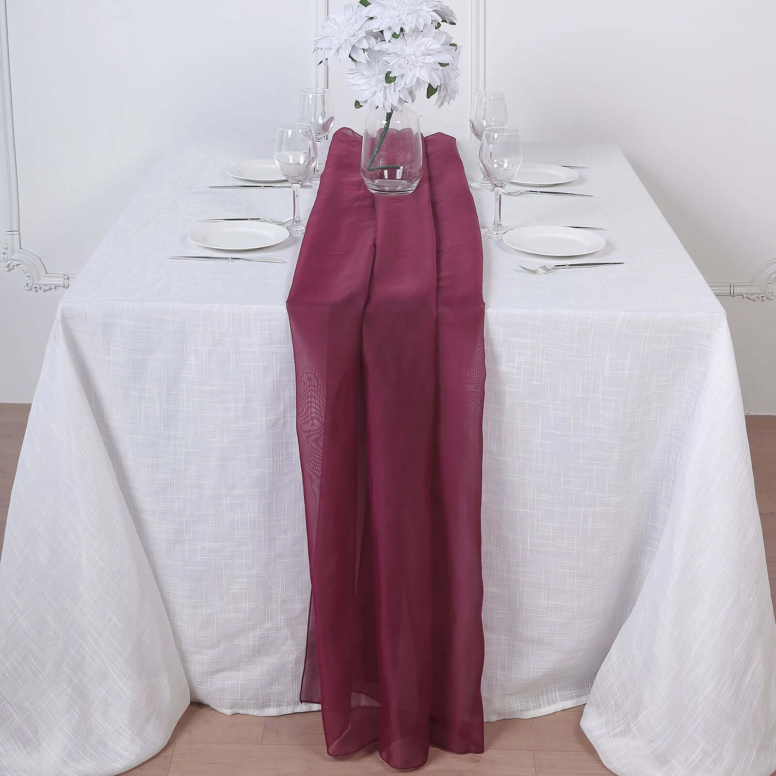 white tablecloth with burgundy runner