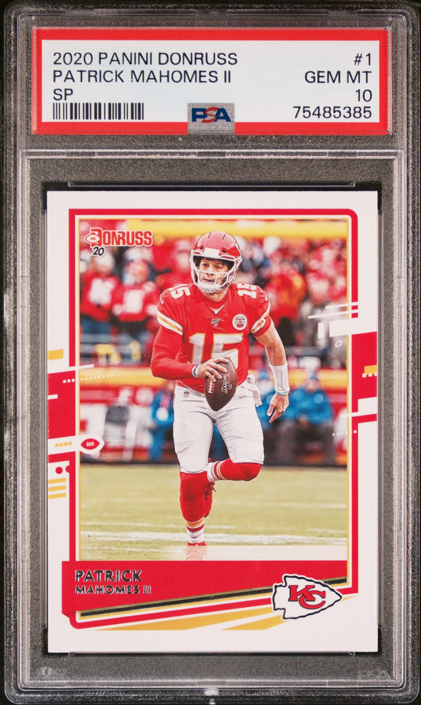 Patrick Mahomes 2018 Panini Donruss Football Card #138 Graded PSA 10