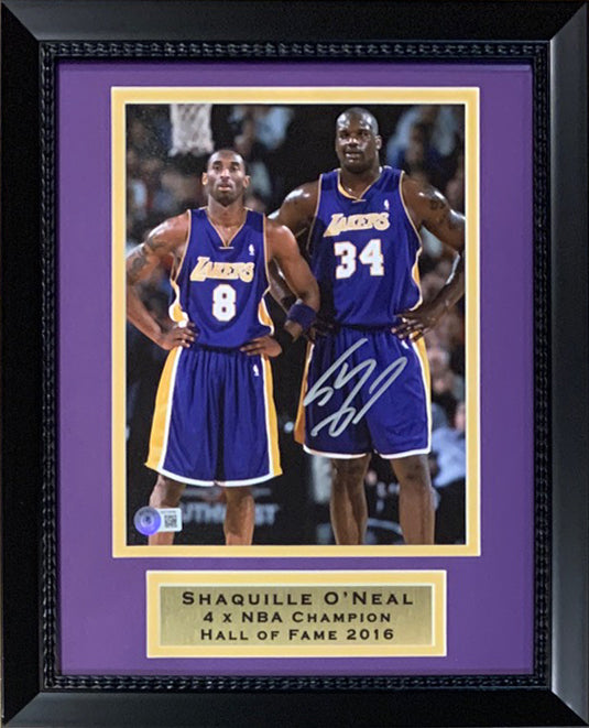 Kobe Bryant Autographed Los Angeles Lakers 'Iconic' 16x20 Photo Framed