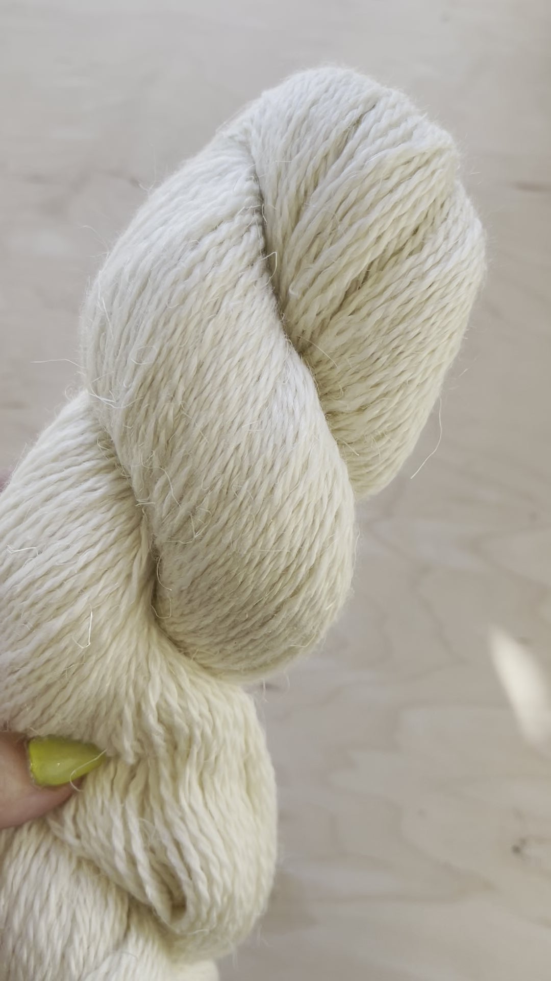 Ivory - Merino Alpaca and Silk Blend - 100g - GATHER Textiles Inc.