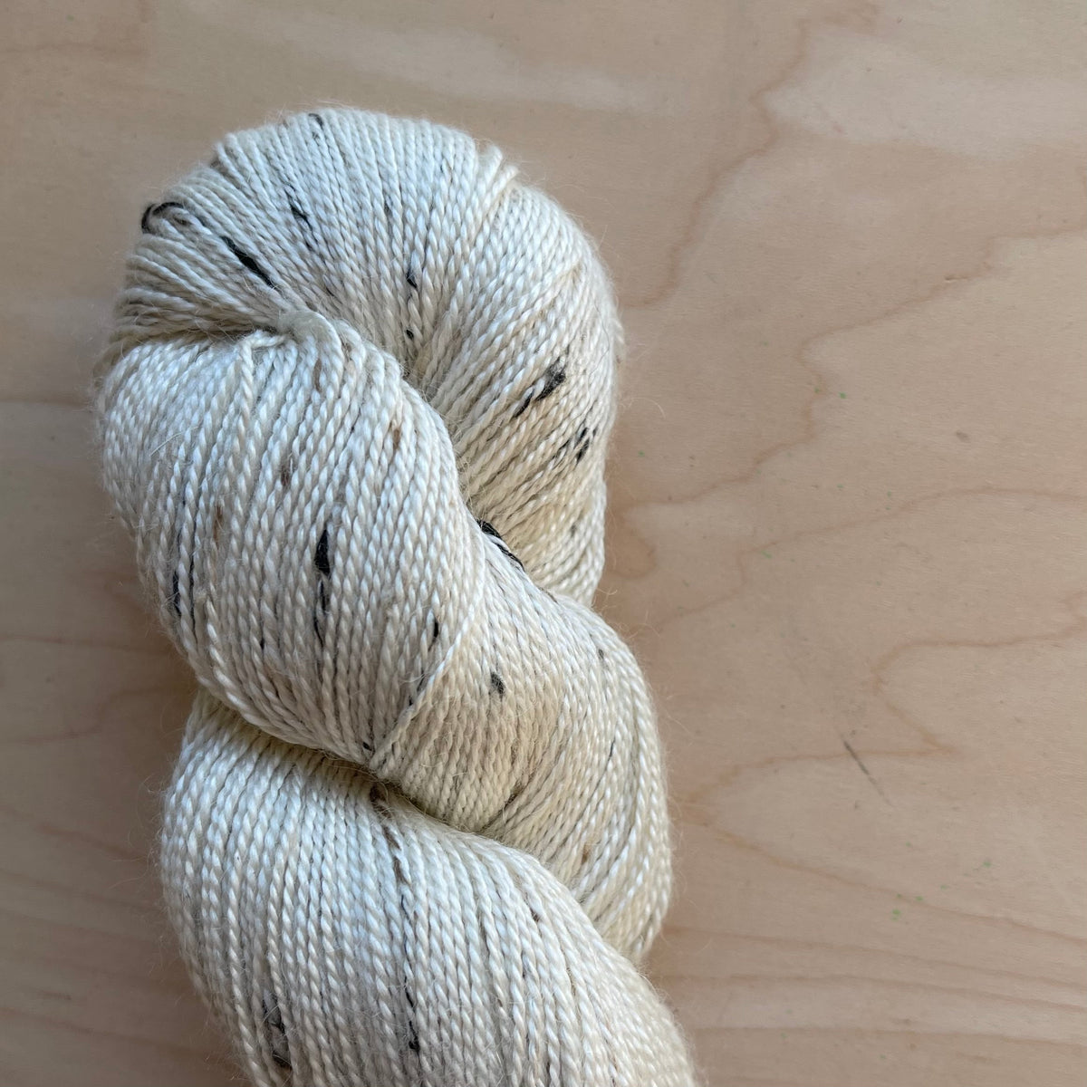 Ivory - Merino Alpaca and Silk Blend - 100g - GATHER Textiles Inc.