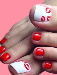 Red sexy Toe Nail Designs