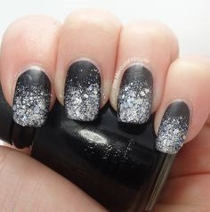 Silver Glitter like Snow Nail Design