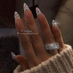 15 Elegant Nail Designs With Diamonds
