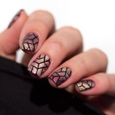  Glass painting Holographic Nail Design