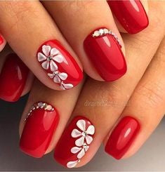 cute red nail designs