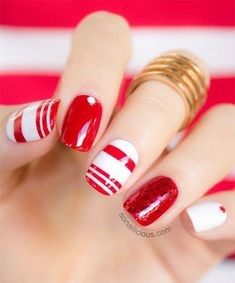 Red Christmas Nails