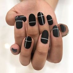 Cute Black Nail Design-15