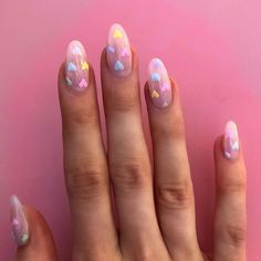 Pretty Nail Design-6 Almond nails