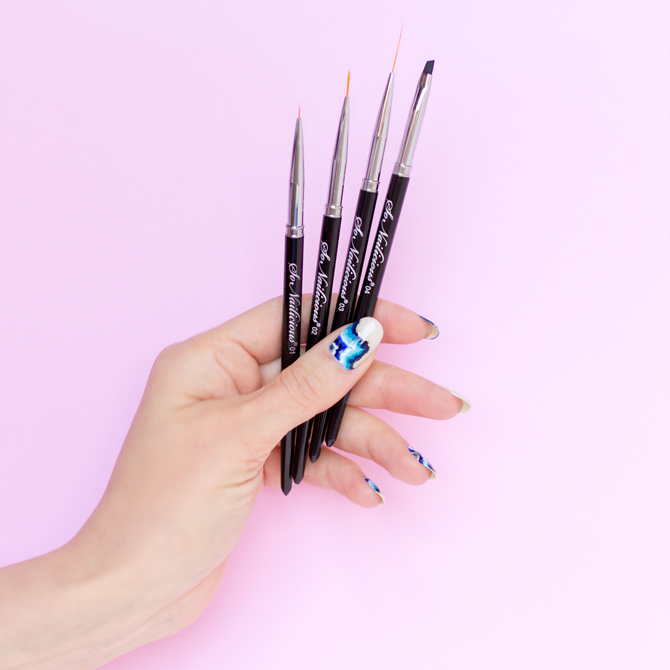 nail art brushes