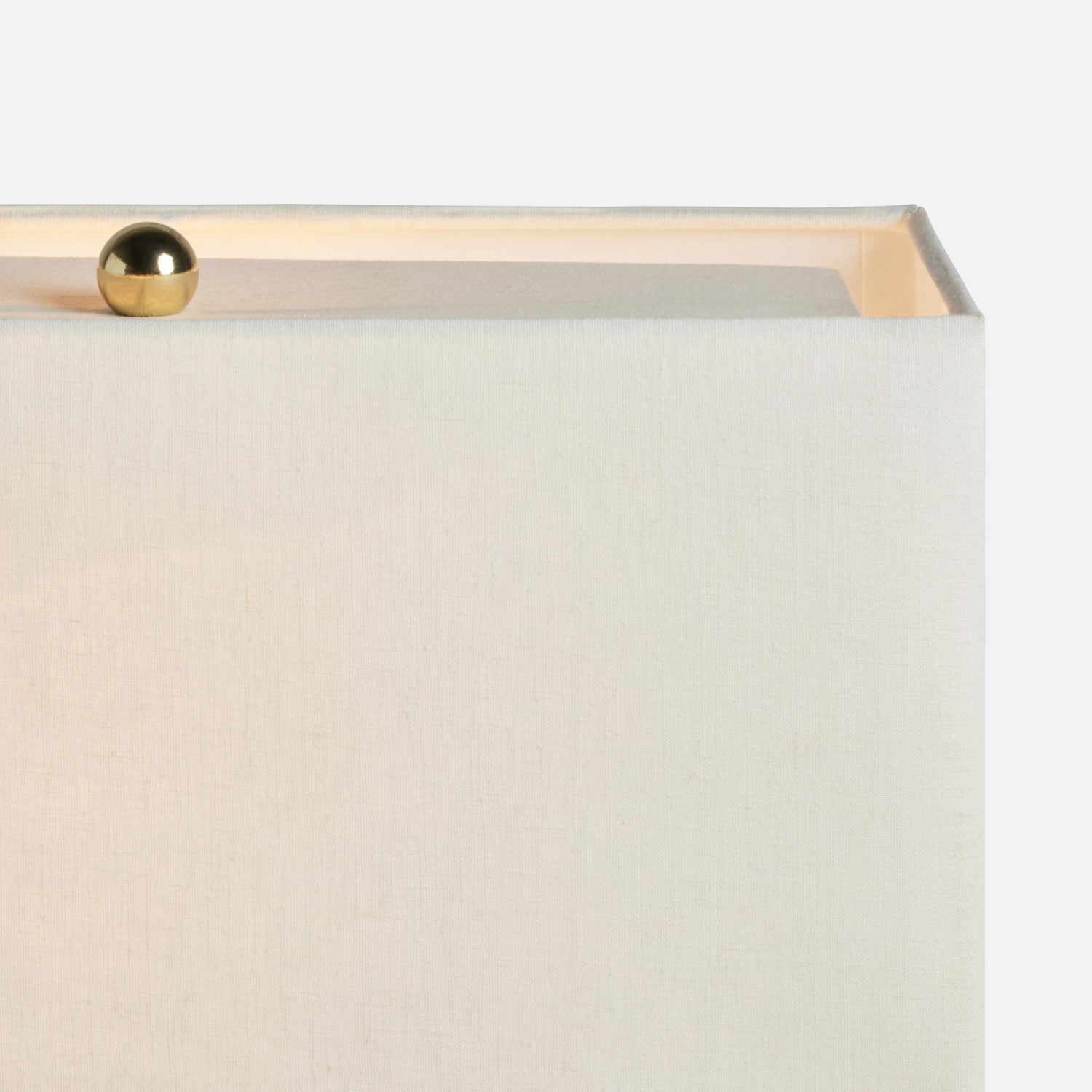 Exquisite Weldon Table Lamp