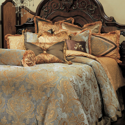 Michael Amini Luxembourg Comforter Set Creme — Grayson Living