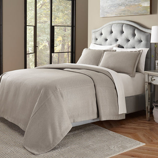 Michael Amini Luxembourg Comforter Set Creme — Grayson Living