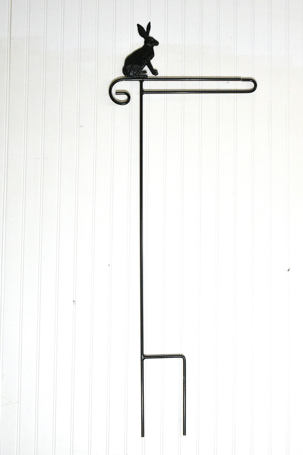Small Garden Flag Holder With Rabbit Cutout Design