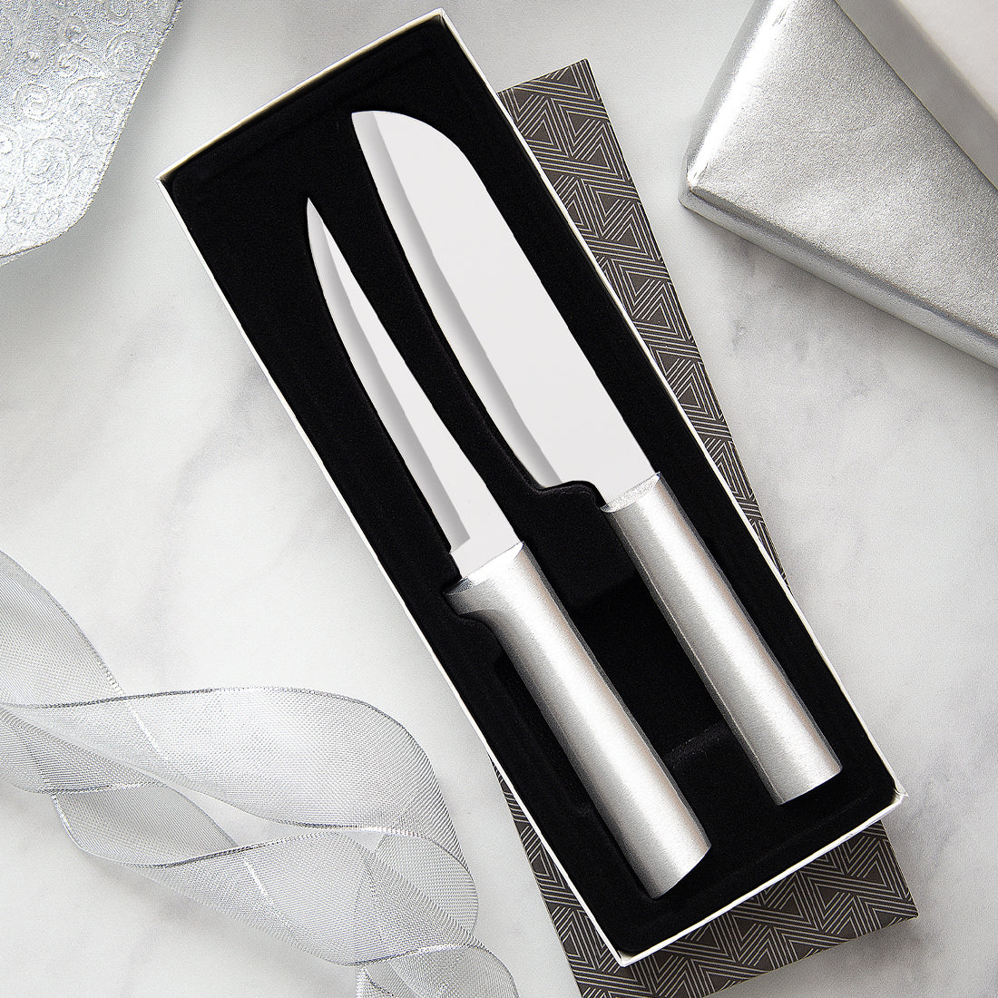 1 Gift for Cooks in 2020! ⭐ Free Global Shipping 📦  BESTSELLING Japanese  Knife Set! 🔪 Cut like a PRO and impress in the kitchen like never before.  👉 Complete 8-piece