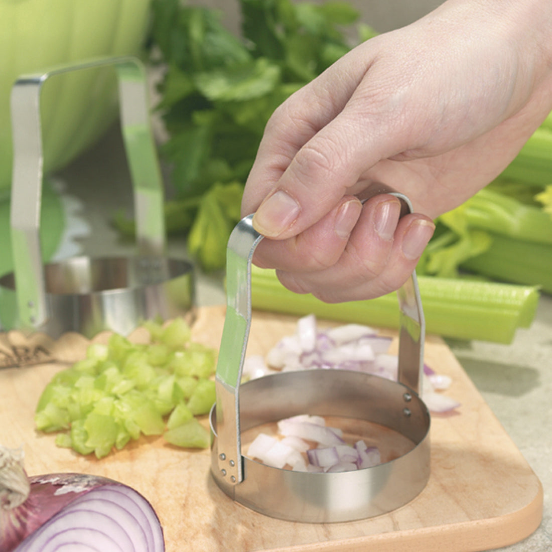  2 PACK Weber's Wonders Multi Functional Hamburger Meat Chopper  - Heat Resistant Potato Masher Stick - Ground Beef Utensil - Avocado  Spatula Smasher - Nylon Cookware for Salad Mixing: Home & Kitchen