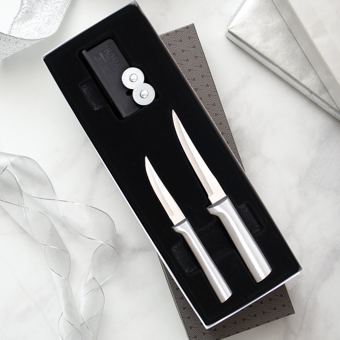 A Knife Set Will Deliver Perfect Slicing, Dicing, Peeling, and Paring