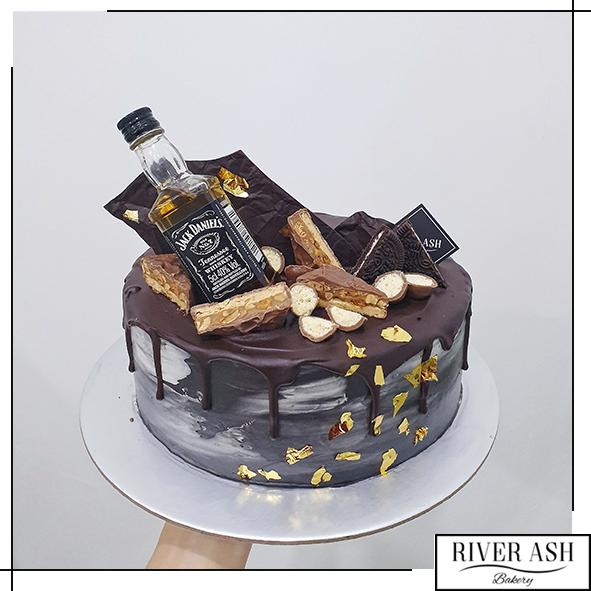 Jack Daniel Whiskey Alcohol Cake Singapore Guy 21st Birthday Cake Sg River Ash Bakery