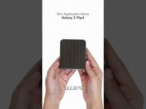 Introducing the Galaxy Flex (made with a custom Slickwraps skin and a Louis  Vuitton wallpaper off of Google) : r/samsung