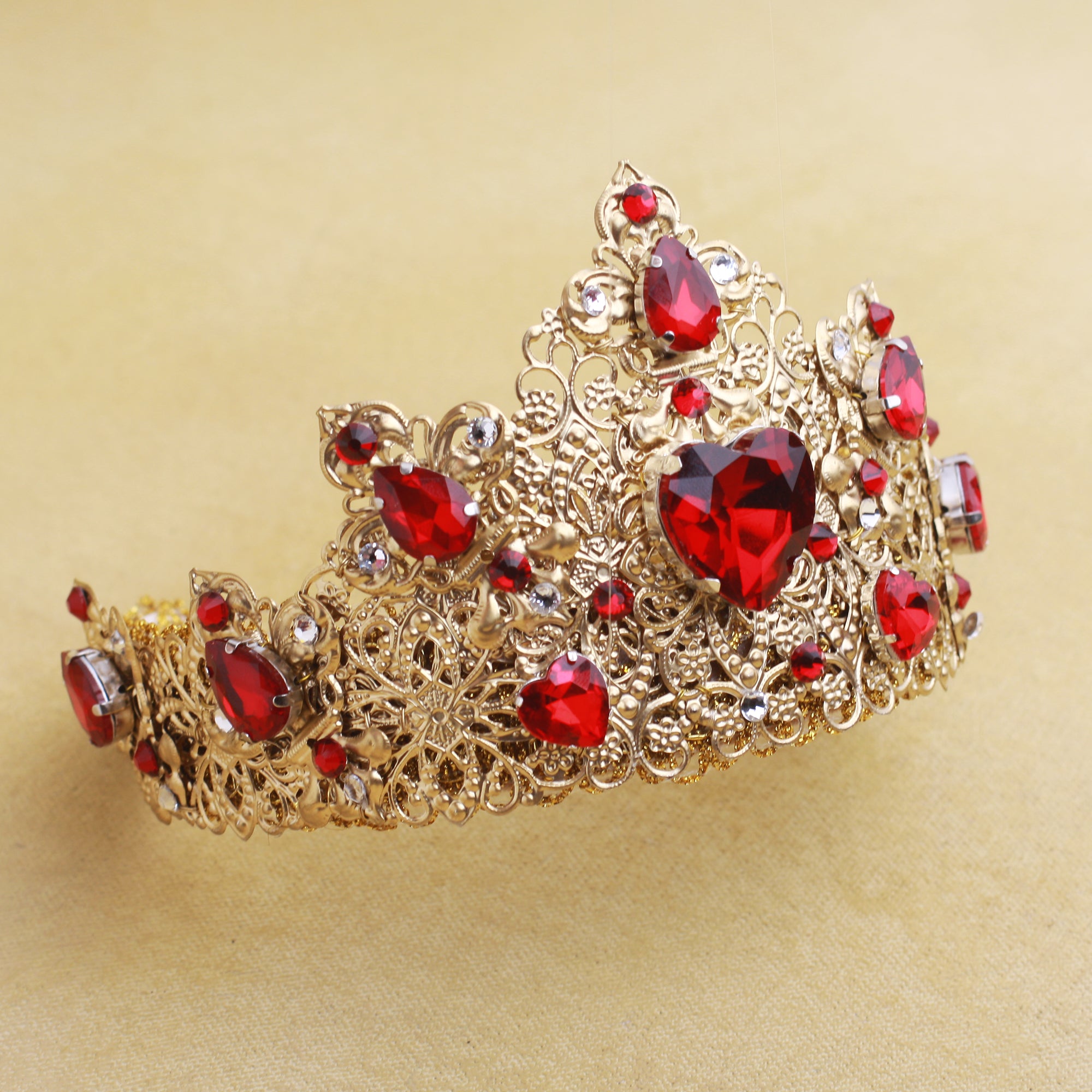 queen of hearts crown