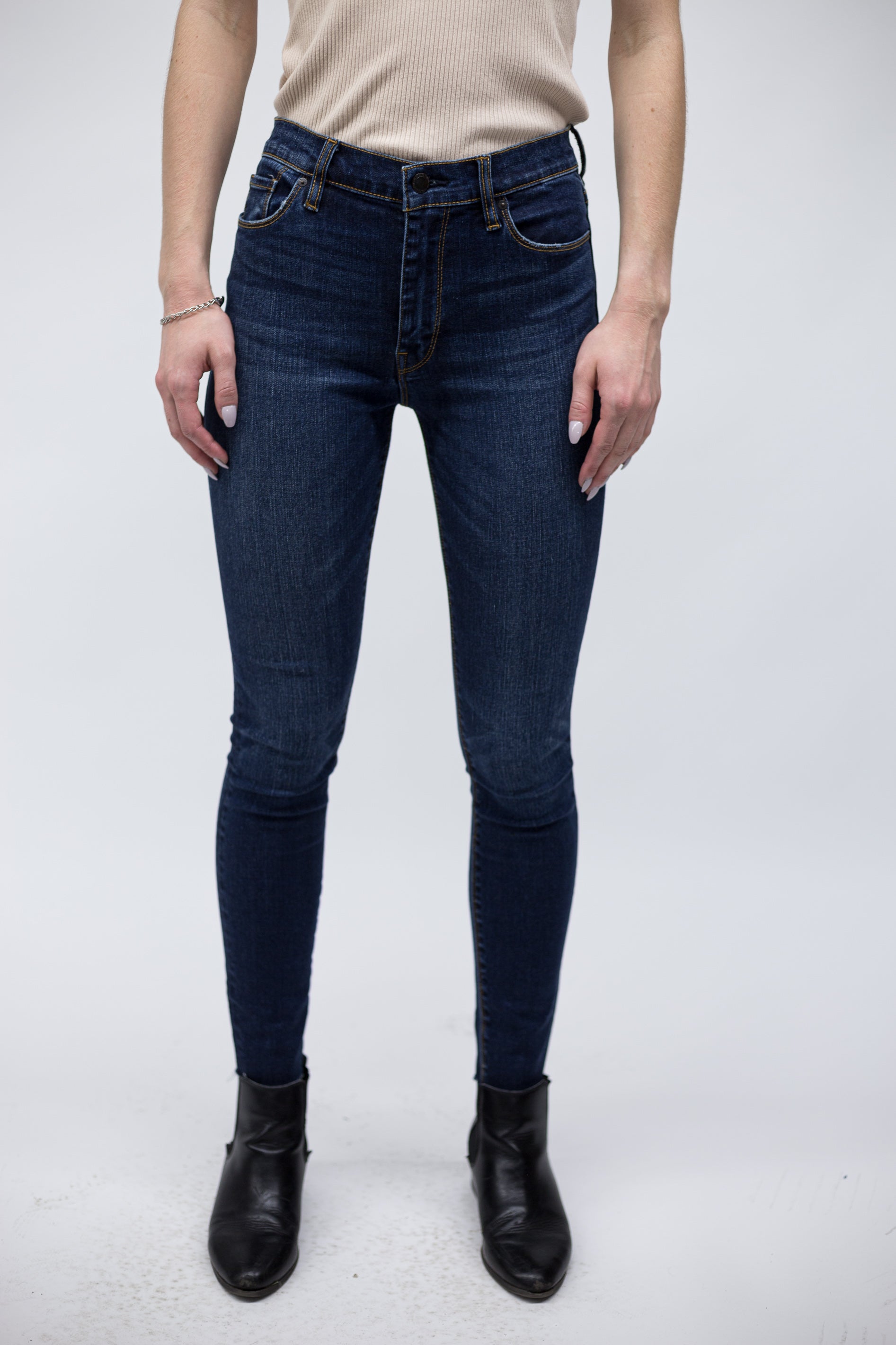 hudson barbara high waisted skinny jeans