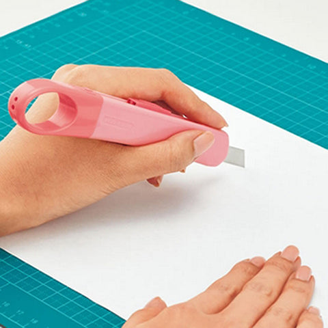 普樂士日本安全美工刀 PLUS Safety Craft Cutter