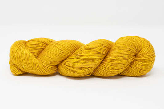 Silk Twist by Wonderland Yarns (dk) – Heavenly Yarns / Fiber of Maine