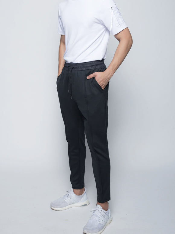 Academy Sweat Pant in Washed black