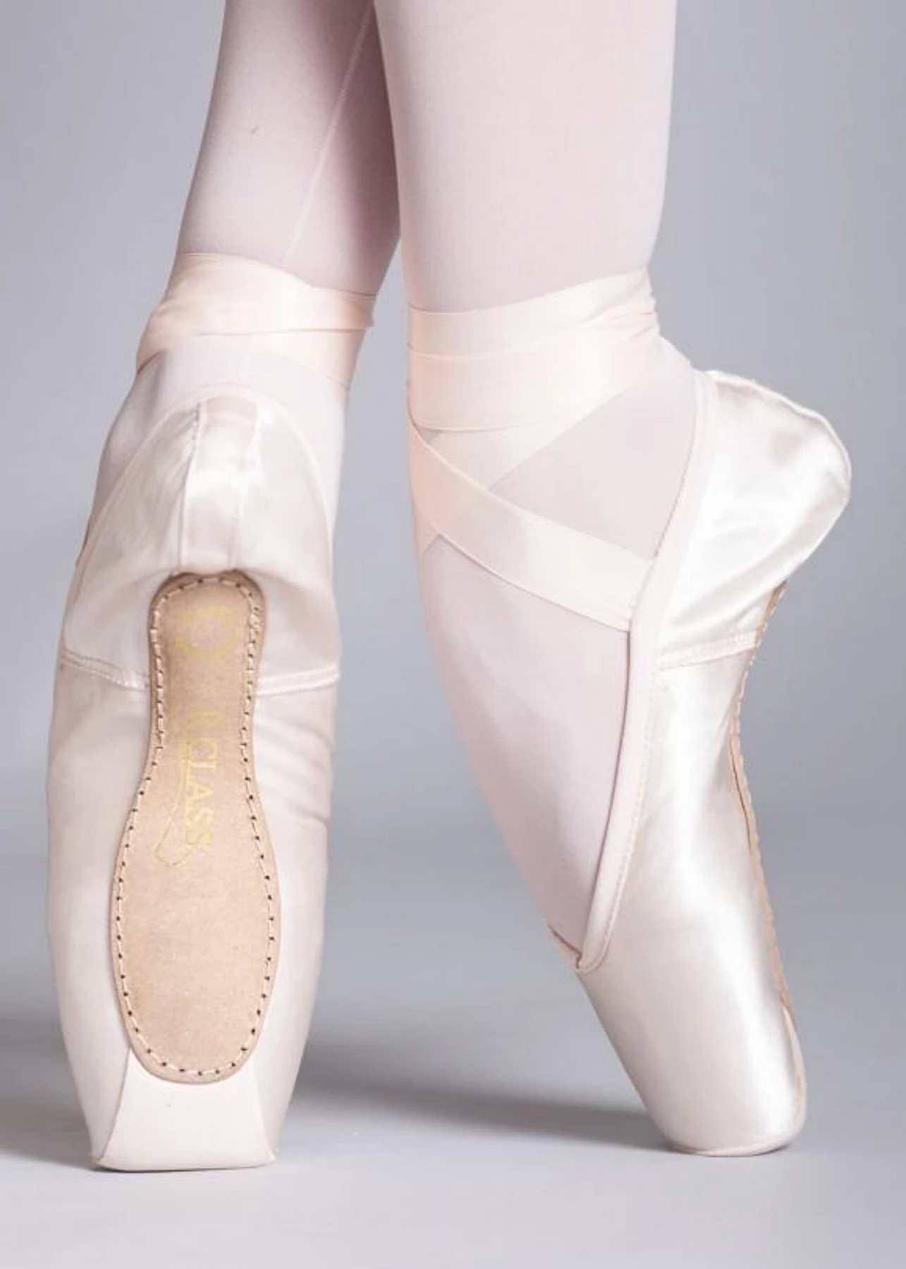 r class pointe shoes