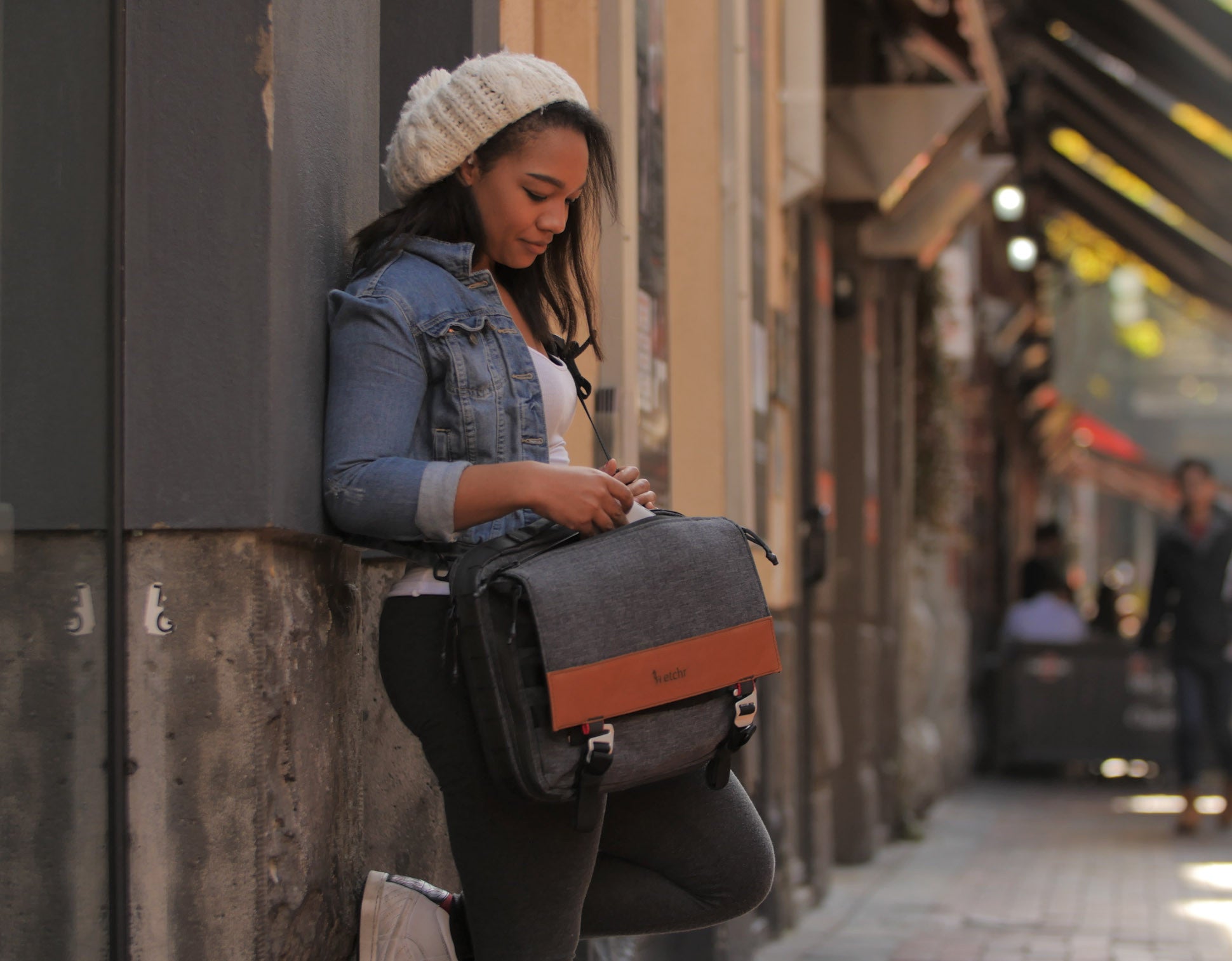 How the Etchr Art Satchel Makes Urban Sketching a Breeze! - Etchr Lab