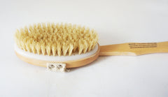 Dry brushing