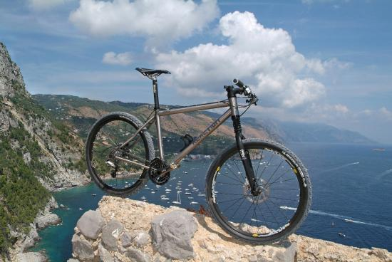 Cycling in the Amalfi Coast