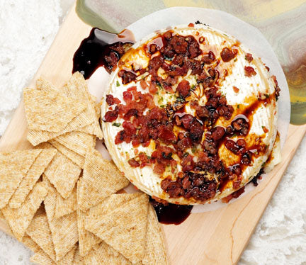 barbecue baked brie with balsamic vinegar drizzle