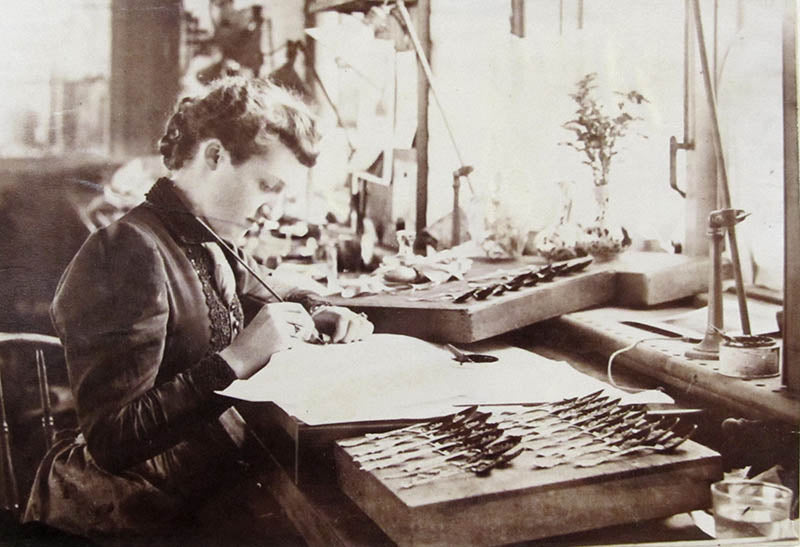 Decorating spoons at Gorham.  Photo courtesy Porvidence Public Library