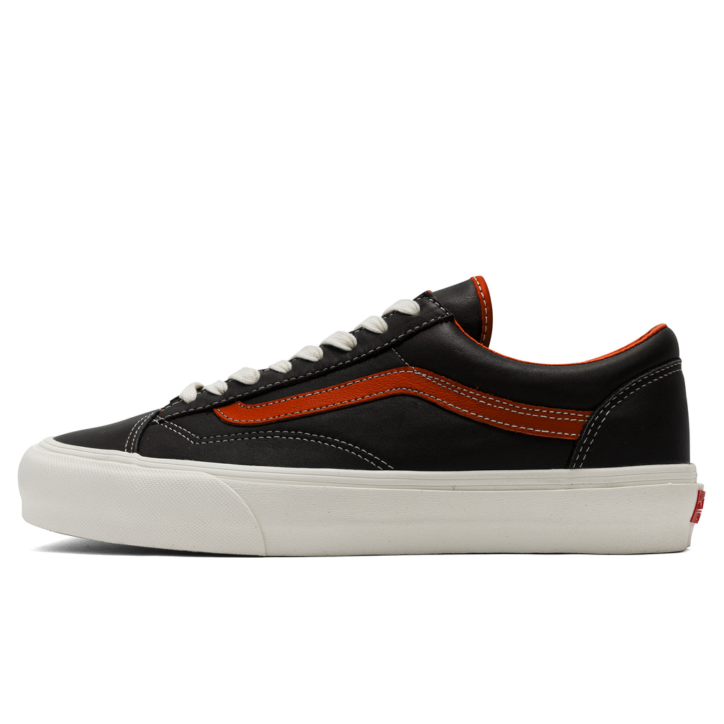 vans style 36 black flame