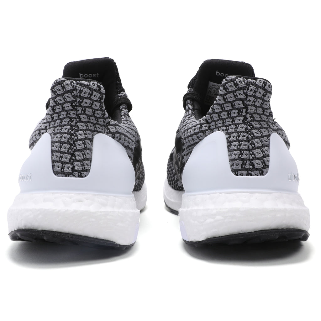 ultraboost uncaged cloud white