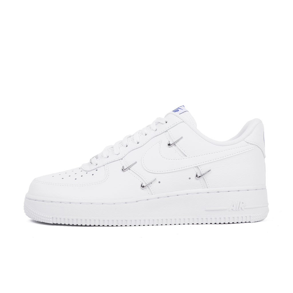 womens nike air force 1 white gold