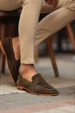Load image into Gallery viewer, Ace Neolite Khaki Suede Loafers
