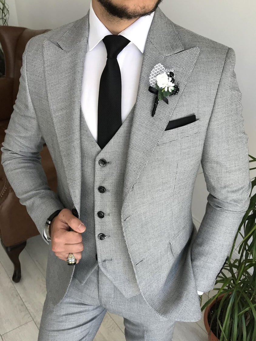 M9808-T. Slim: Grey Slim Fit 3 Piece Suit