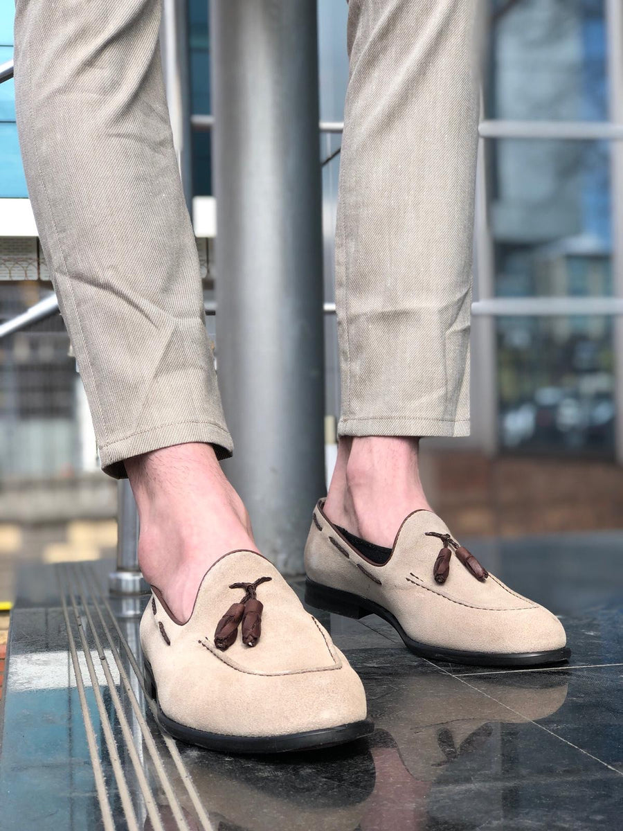 Suade Calf-Leather Loafer Shoes in Beige | BOJONI