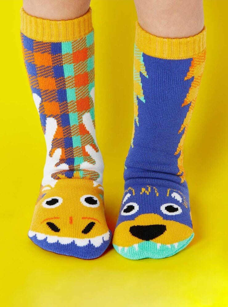 PALS SOCKS Brand Unisex Kids PENGUIN & WALRUS MISMATCHED GRIPPER BOTTOM  SOCKS (CHOOSE SIZE)