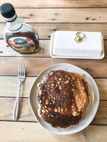 Healthy low carb rolled oats and almond flour pancakes