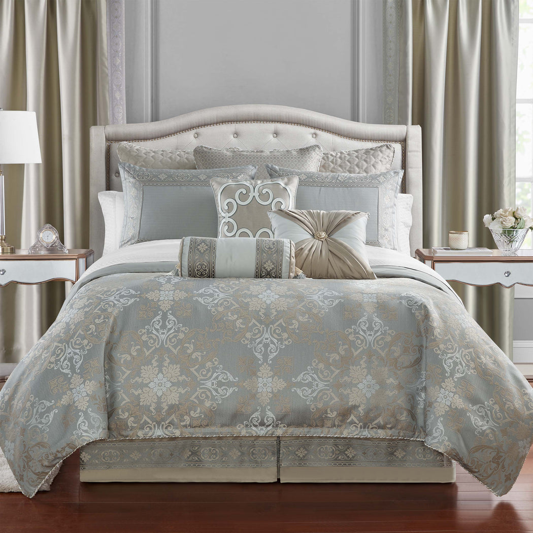 Middlebury Indigo 4-Piece Comforter Set By J Queen – Latest Bedding