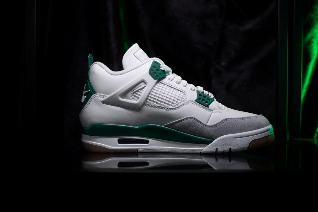 Air-Jordan-4-Retro-SB-Pine-Green-2023