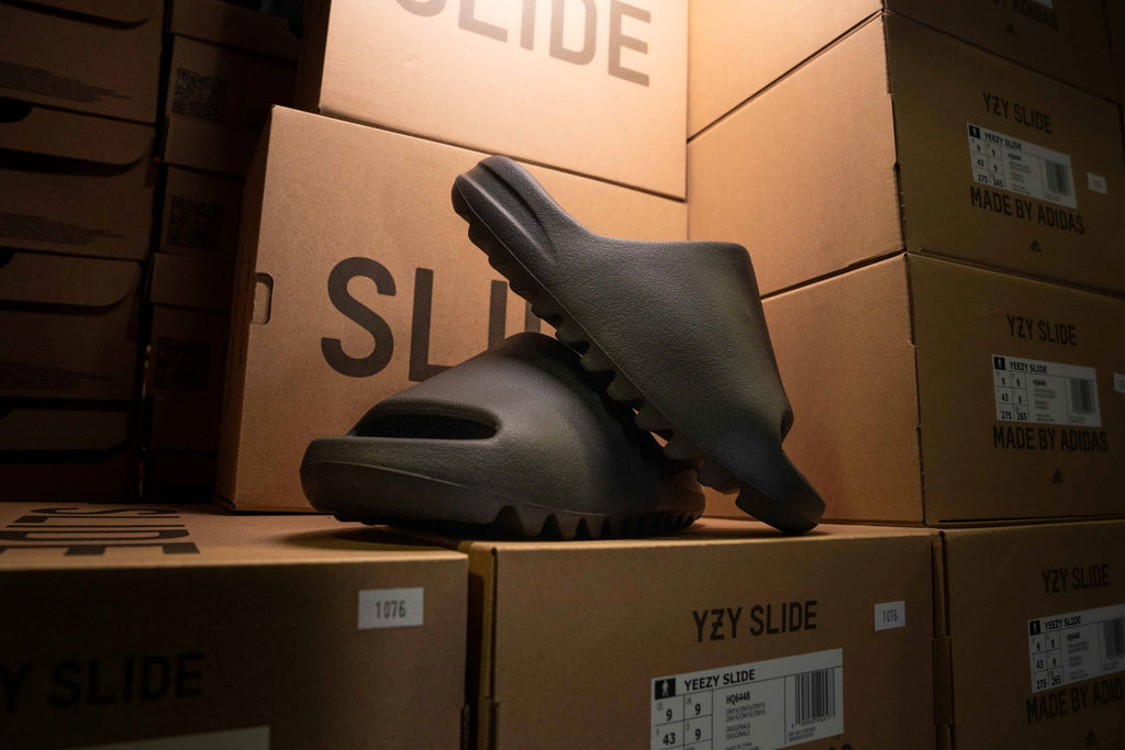 Adidas-Yeezy-Slide-Onyx