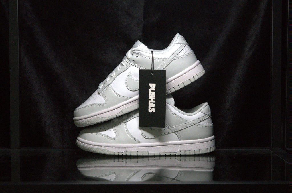 nike-dunk-low-photon-dust