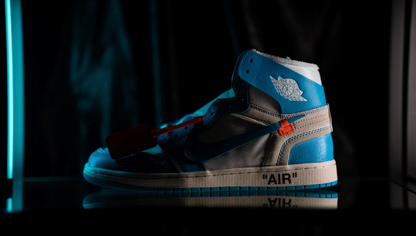 Shop Air Jordan 1 x Off-White AU