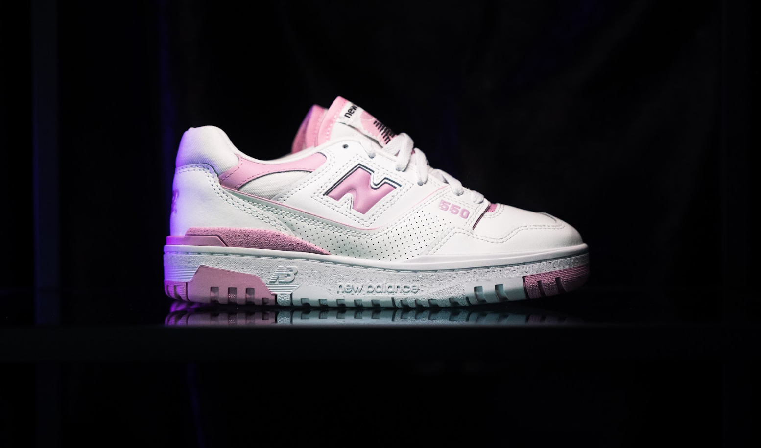 New Balance 550 White Bubblegum Pink